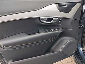 Volvo  R Design Recharge PHEV AWD 7-Sitze, PANO, KISI, AHK, NAVI, Autom. ,.