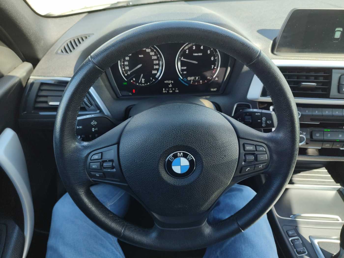 BMW  118i Advantage