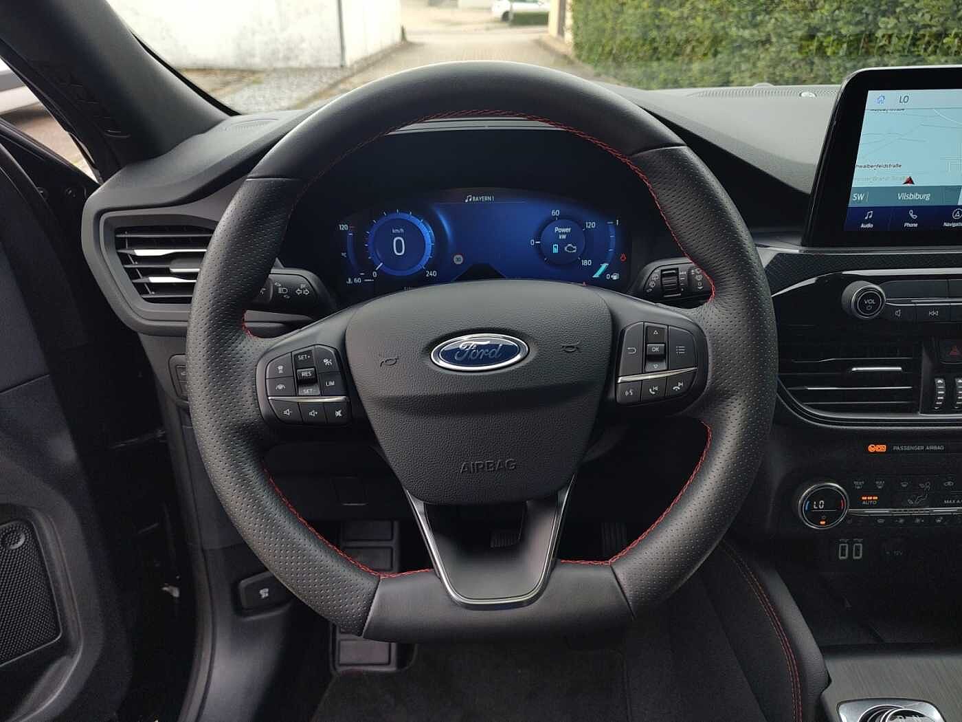 Ford  Plug-In Hybrid ST-Line X